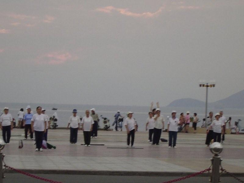 taichi at the beach 4