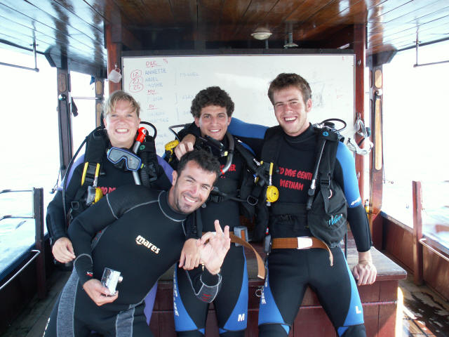 ariel Moshe anette and me in the boat 3